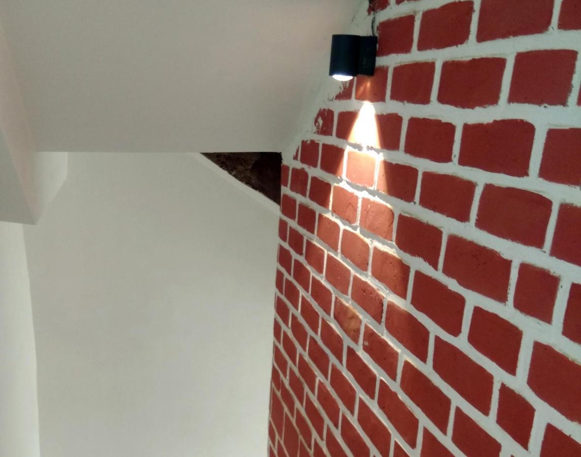 Hotel Milan Ahmadabad Zewnętrze zdjęcie